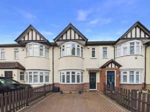 Seaton Gardens, Ruislip