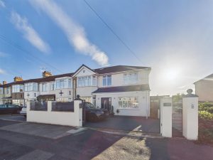 Ryefield Avenue, Uxbridge